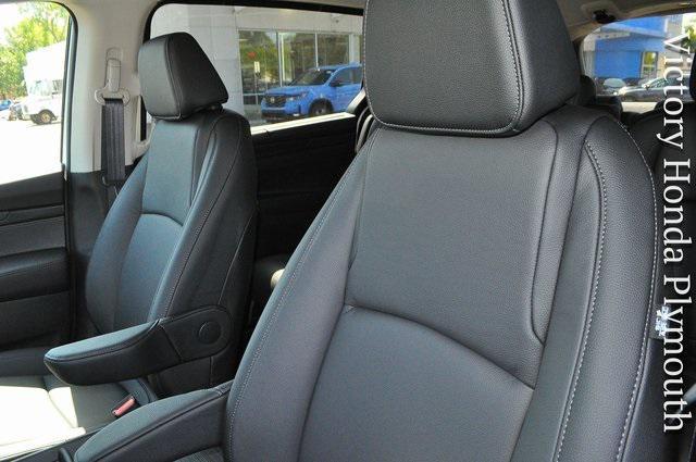 new 2026 Honda Odyssey car, priced at $44,745