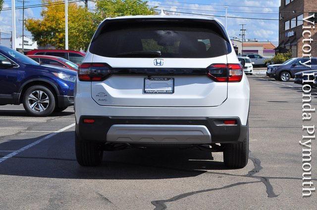 new 2025 Honda Pilot car, priced at $47,550