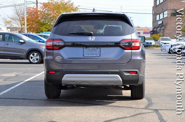 new 2025 Honda Pilot car, priced at $46,695