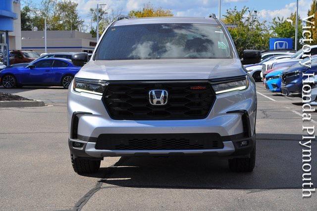 new 2025 Honda Pilot car, priced at $50,895