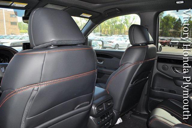 new 2025 Honda Pilot car, priced at $50,895