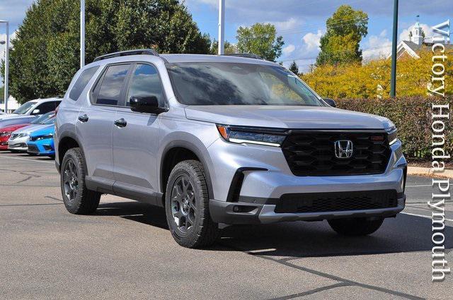 new 2025 Honda Pilot car, priced at $50,895
