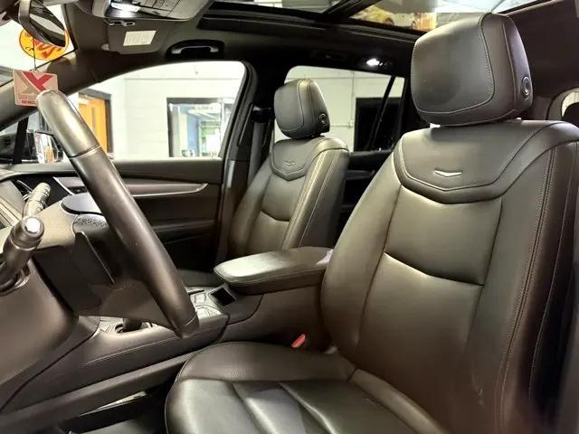 used 2023 Cadillac XT6 car, priced at $31,995