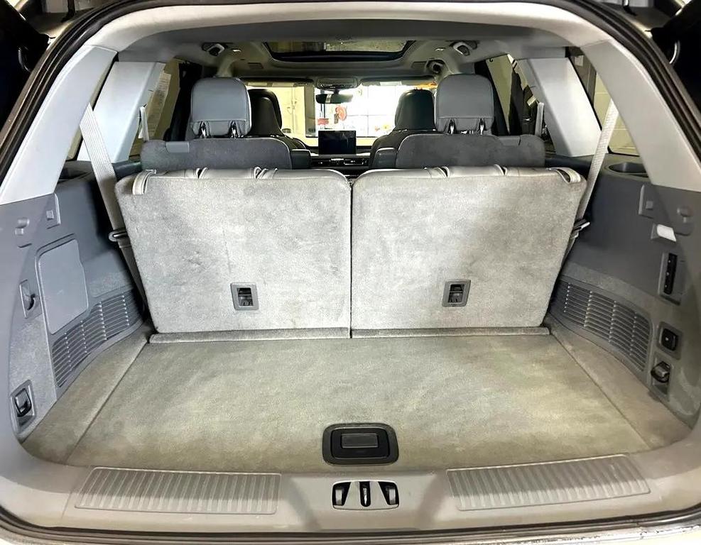 used 2020 Lincoln Aviator car, priced at $29,995
