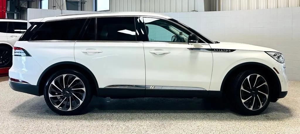 used 2020 Lincoln Aviator car, priced at $29,995