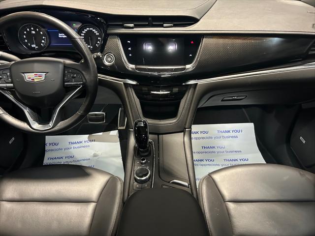 used 2022 Cadillac XT6 car