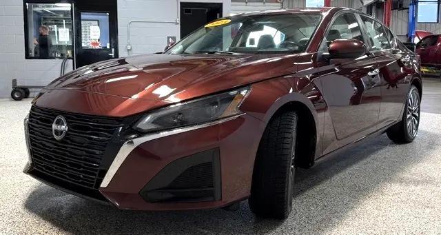 used 2023 Nissan Altima car, priced at $21,945
