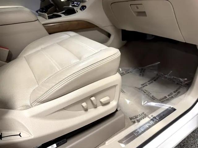 used 2020 GMC Yukon car, priced at $35,795