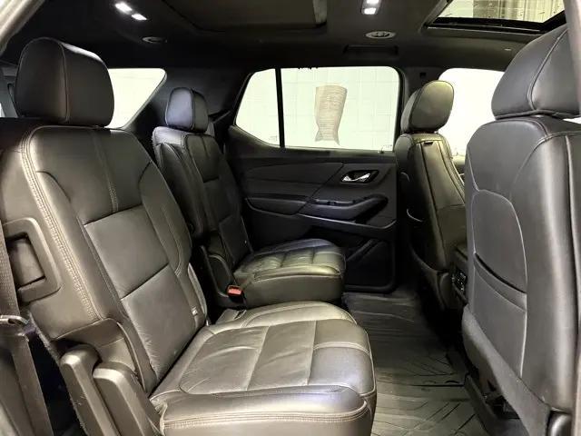 used 2022 Chevrolet Traverse car, priced at $30,995