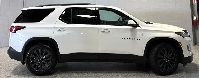 used 2022 Chevrolet Traverse car, priced at $30,995