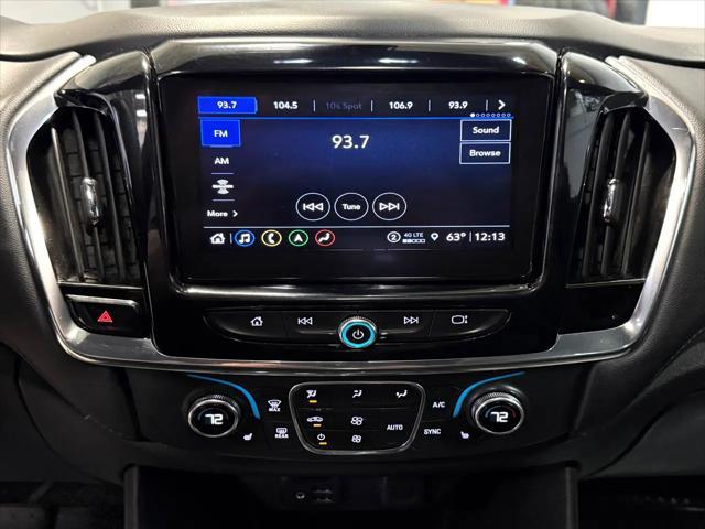 used 2022 Chevrolet Traverse car, priced at $30,995