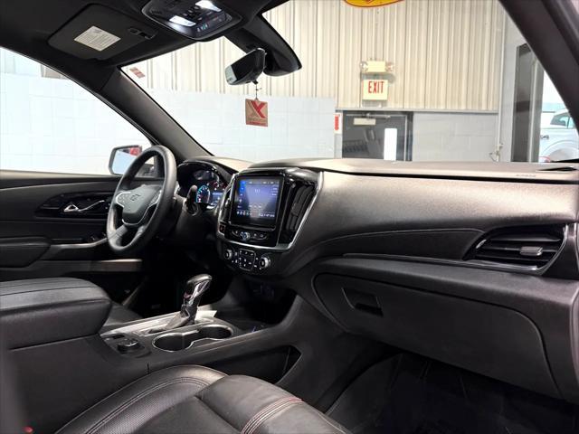 used 2022 Chevrolet Traverse car, priced at $30,995