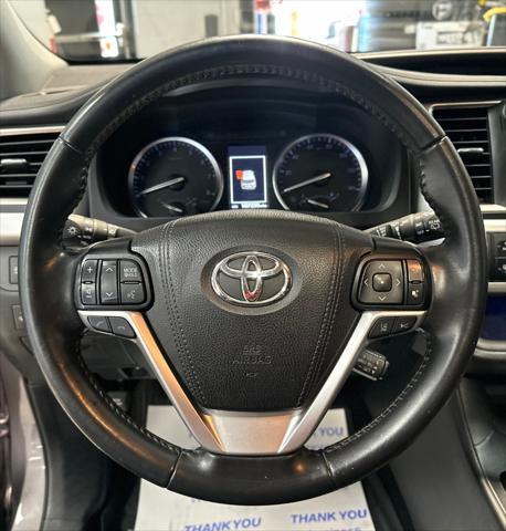 used 2019 Toyota Highlander car, priced at $27,775