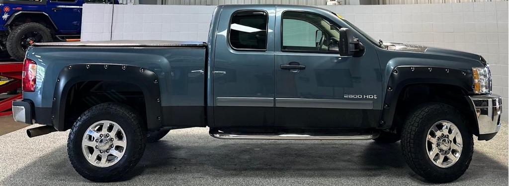 used 2013 Chevrolet Silverado 2500 car, priced at $23,895