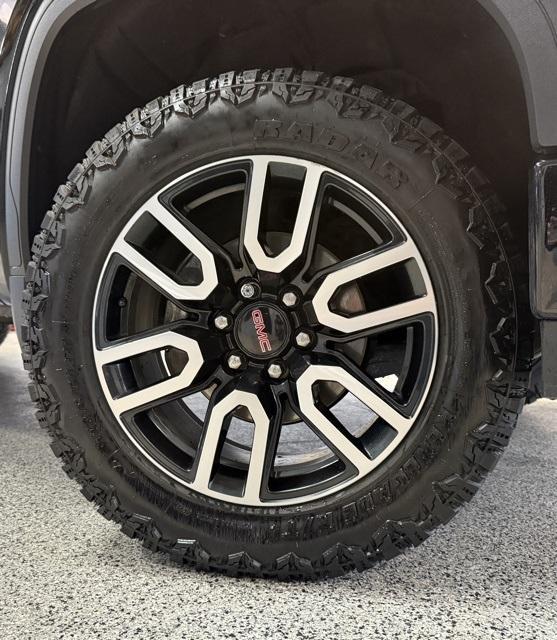 used 2021 GMC Sierra 1500 car, priced at $37,995