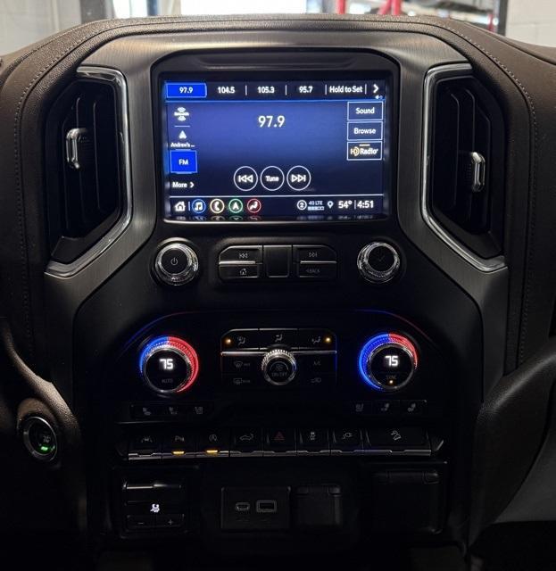 used 2021 GMC Sierra 1500 car, priced at $34,995