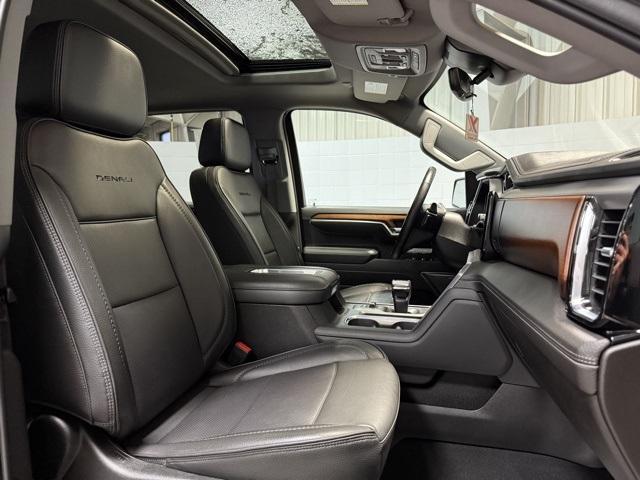 used 2022 GMC Sierra 1500 car, priced at $50,865