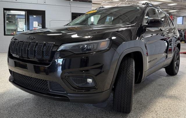 used 2020 Jeep Cherokee car, priced at $15,995