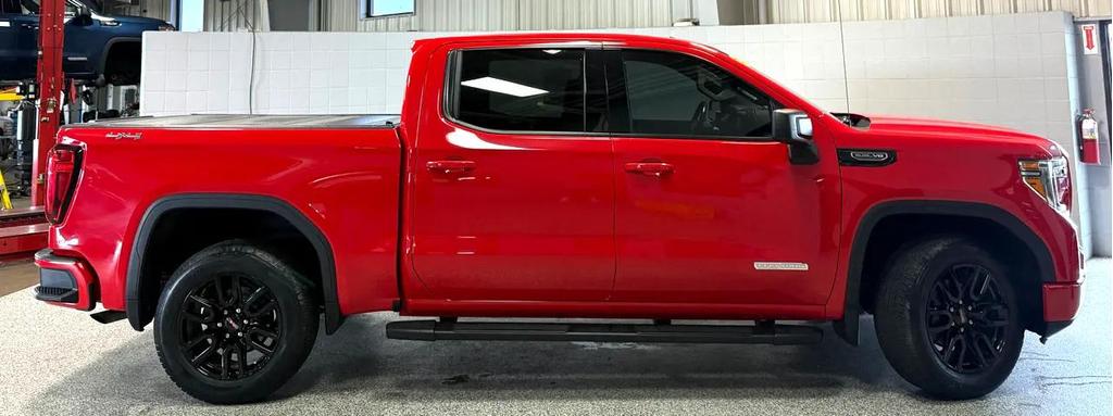 used 2021 GMC Sierra 1500 car, priced at $36,995