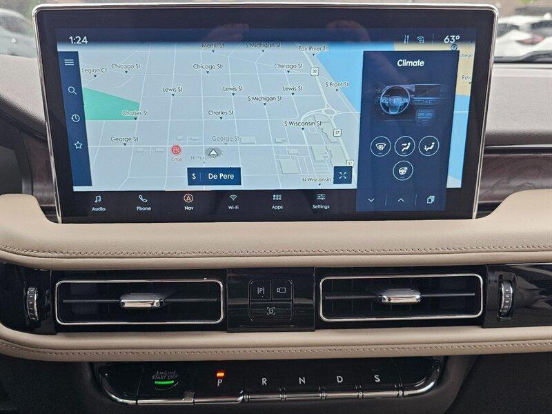 used 2022 Lincoln Nautilus car, priced at $39,937