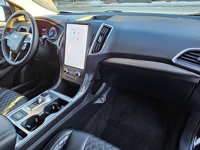 used 2024 Ford Edge car, priced at $32,968