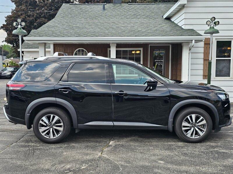 used 2023 Nissan Pathfinder car, priced at $37,432