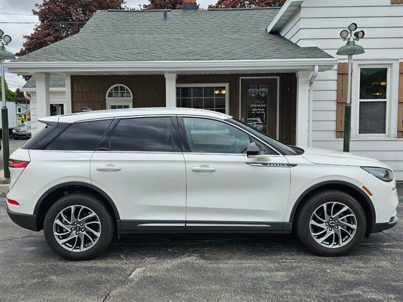 used 2022 Lincoln Corsair car, priced at $31,460