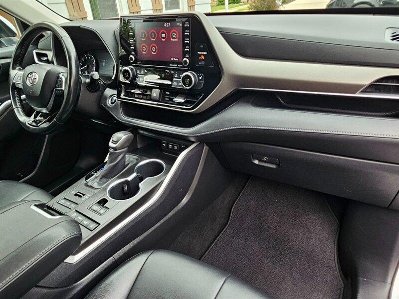 used 2020 Toyota Highlander car, priced at $29,788
