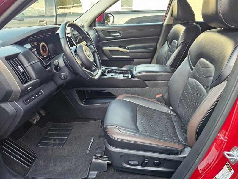 used 2023 Nissan Pathfinder car, priced at $39,682