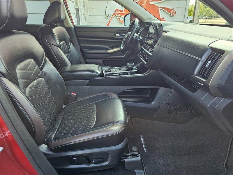 used 2023 Nissan Pathfinder car, priced at $39,682