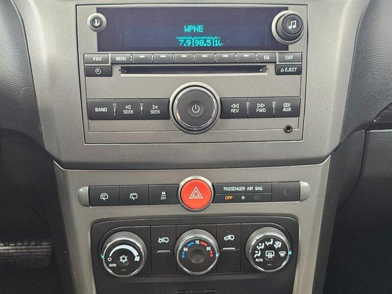 used 2014 Chevrolet Captiva Sport car, priced at $7,477