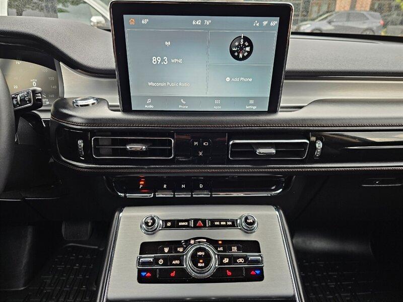 used 2022 Lincoln Aviator car, priced at $42,336
