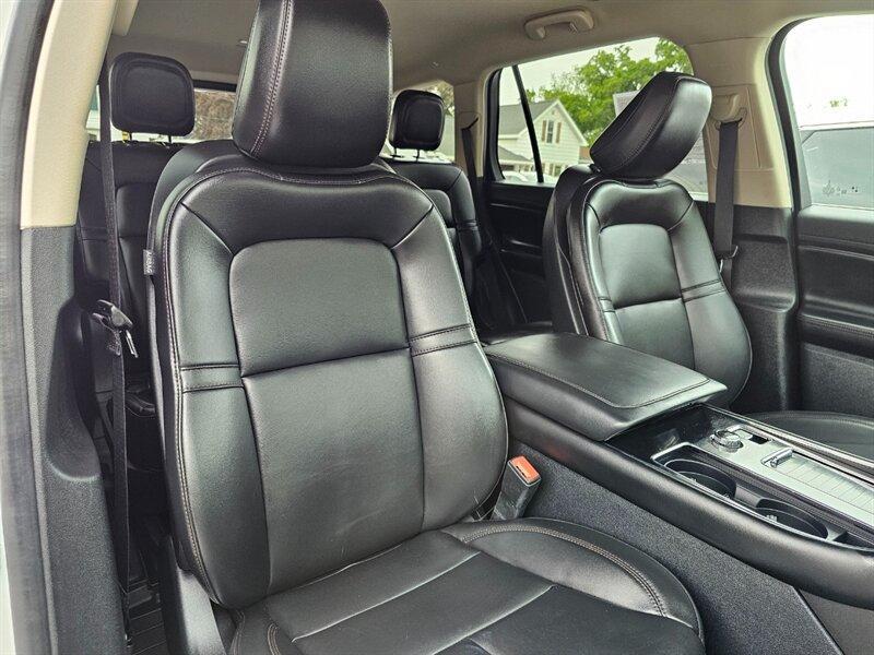 used 2022 Lincoln Aviator car, priced at $42,336