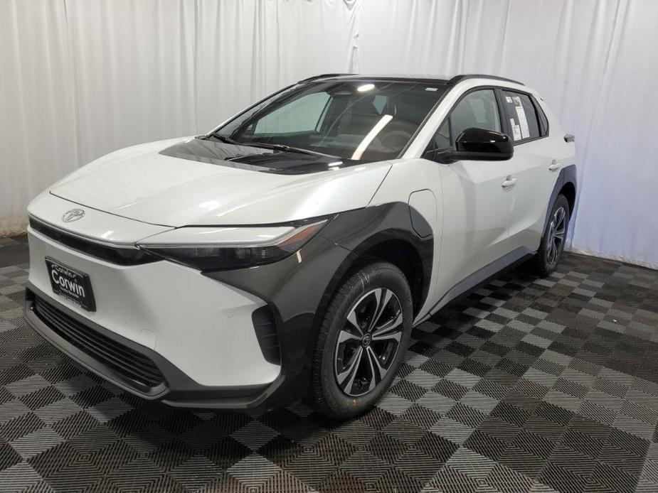 new 2024 Toyota bZ4X car, priced at $47,425