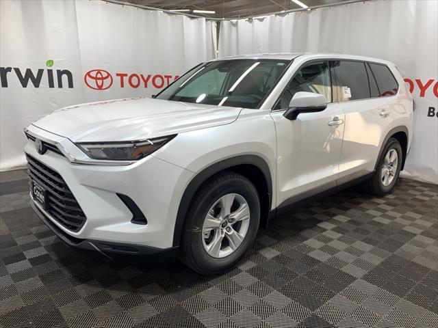 new 2025 Toyota Highlander Hybrid car, priced at $46,828