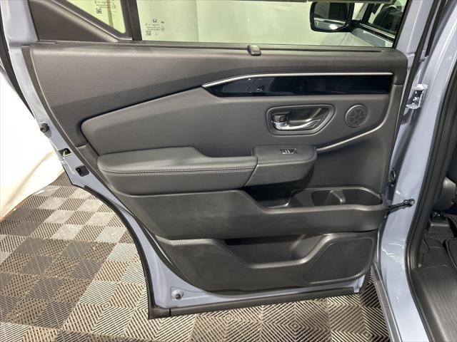 used 2025 Honda Pilot car, priced at $49,500