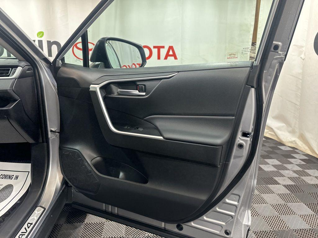 new 2025 Toyota RAV4 car, priced at $40,403