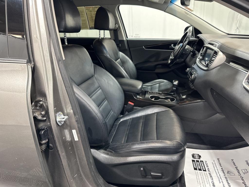 used 2019 Kia Sorento car, priced at $15,300