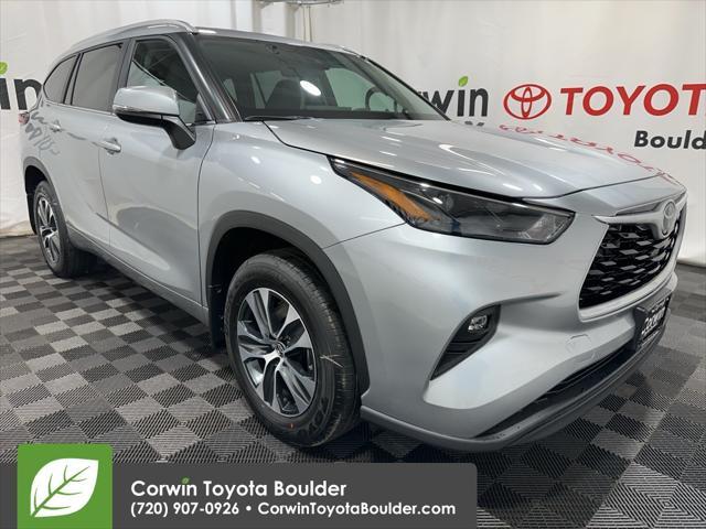 new 2025 Toyota Highlander car, priced at $47,373