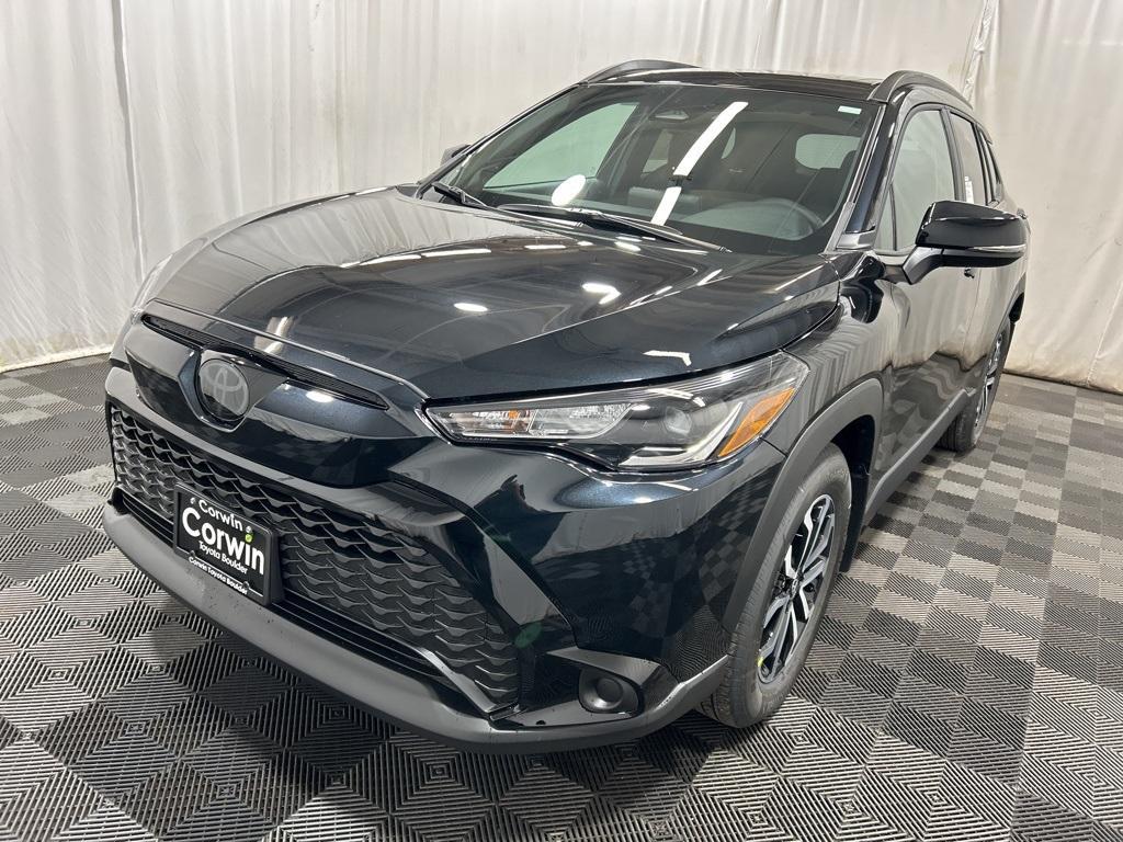 new 2025 Toyota Corolla Cross Hybrid car, priced at $33,139