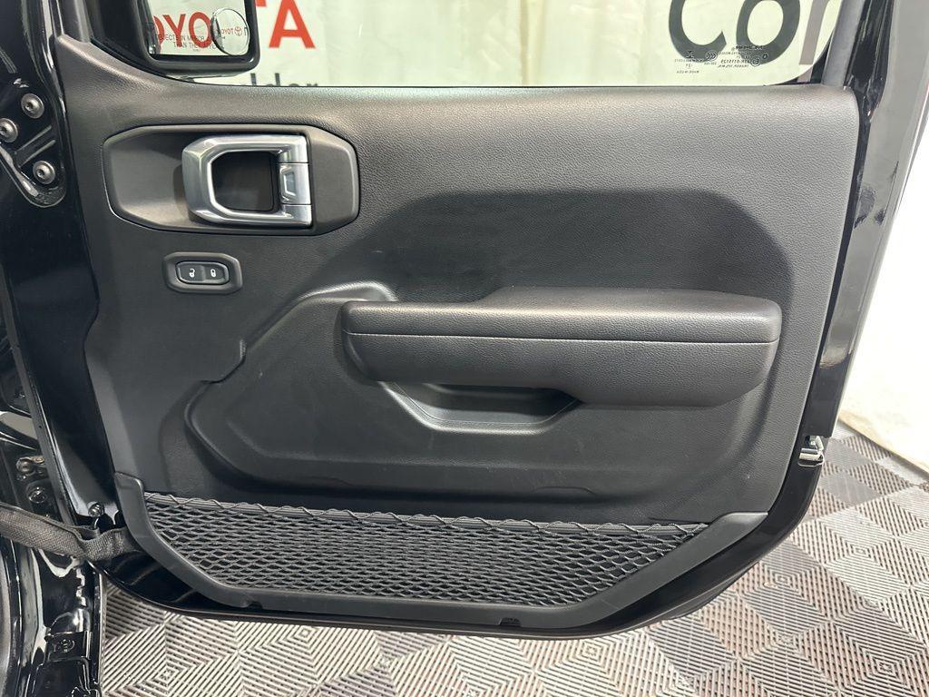 used 2021 Jeep Wrangler Unlimited car, priced at $32,990