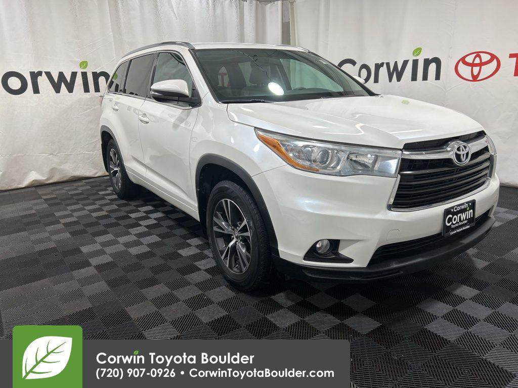 used 2016 Toyota Highlander car, priced at $17,750
