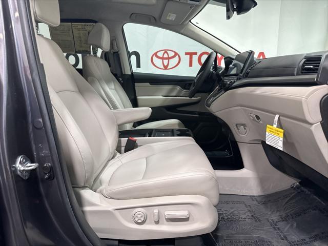 used 2025 Honda Odyssey car, priced at $43,500