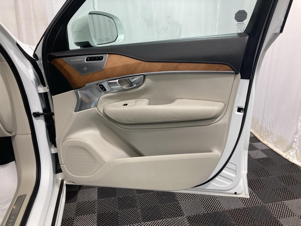 used 2019 Volvo XC90 car, priced at $29,990