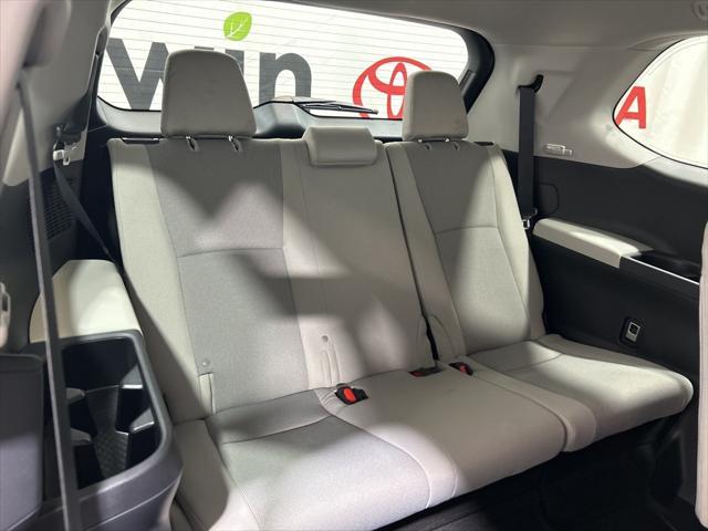 used 2025 Toyota Highlander Hybrid car, priced at $51,611