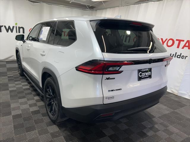 used 2025 Toyota Highlander Hybrid car, priced at $51,611