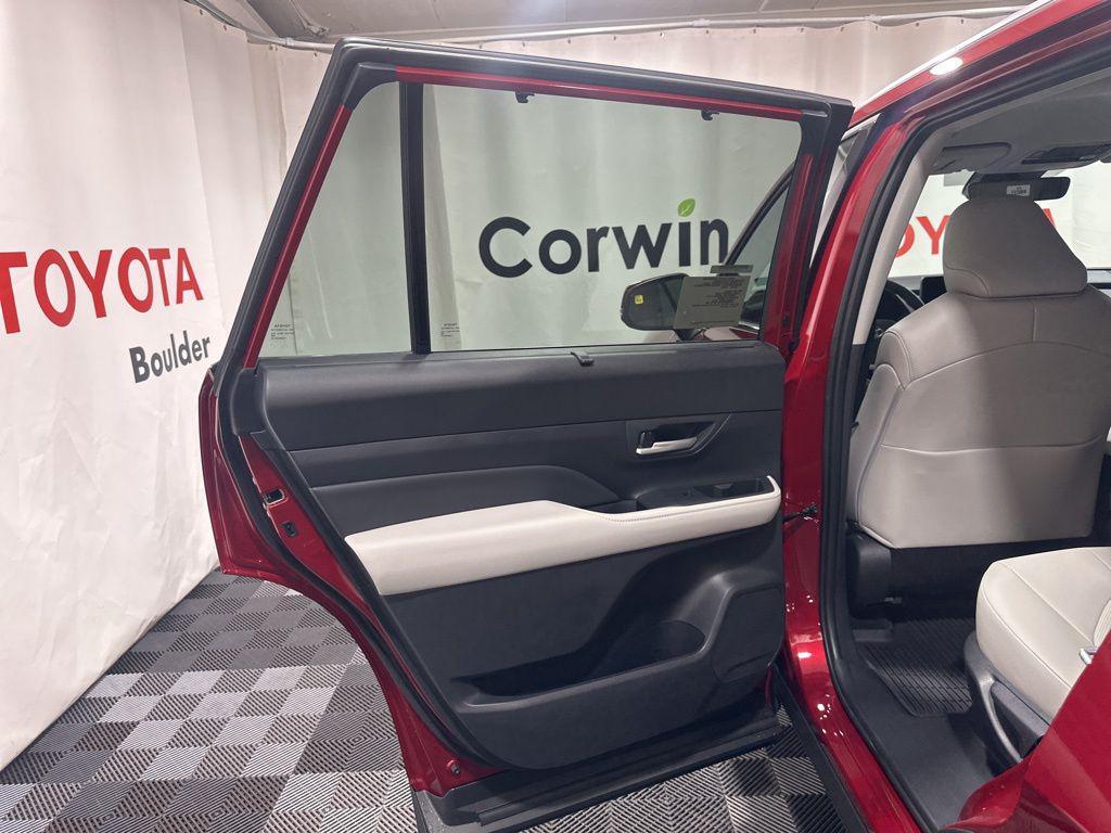 new 2026 Toyota Grand Highlander car, priced at $48,088