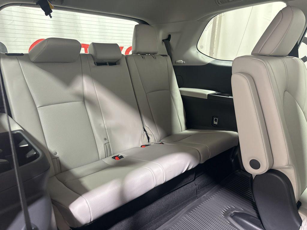 new 2026 Toyota Grand Highlander car, priced at $48,088