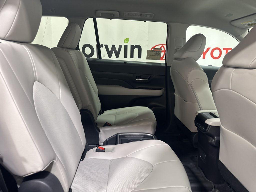 new 2026 Toyota Grand Highlander car, priced at $48,088