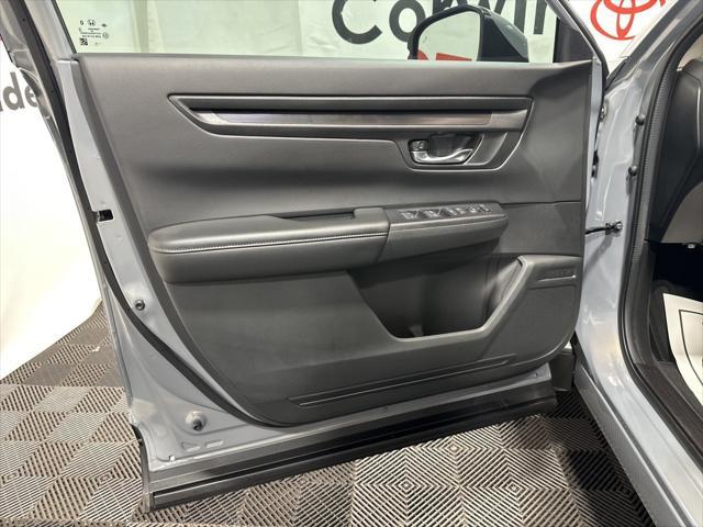 used 2025 Honda CR-V car, priced at $35,000